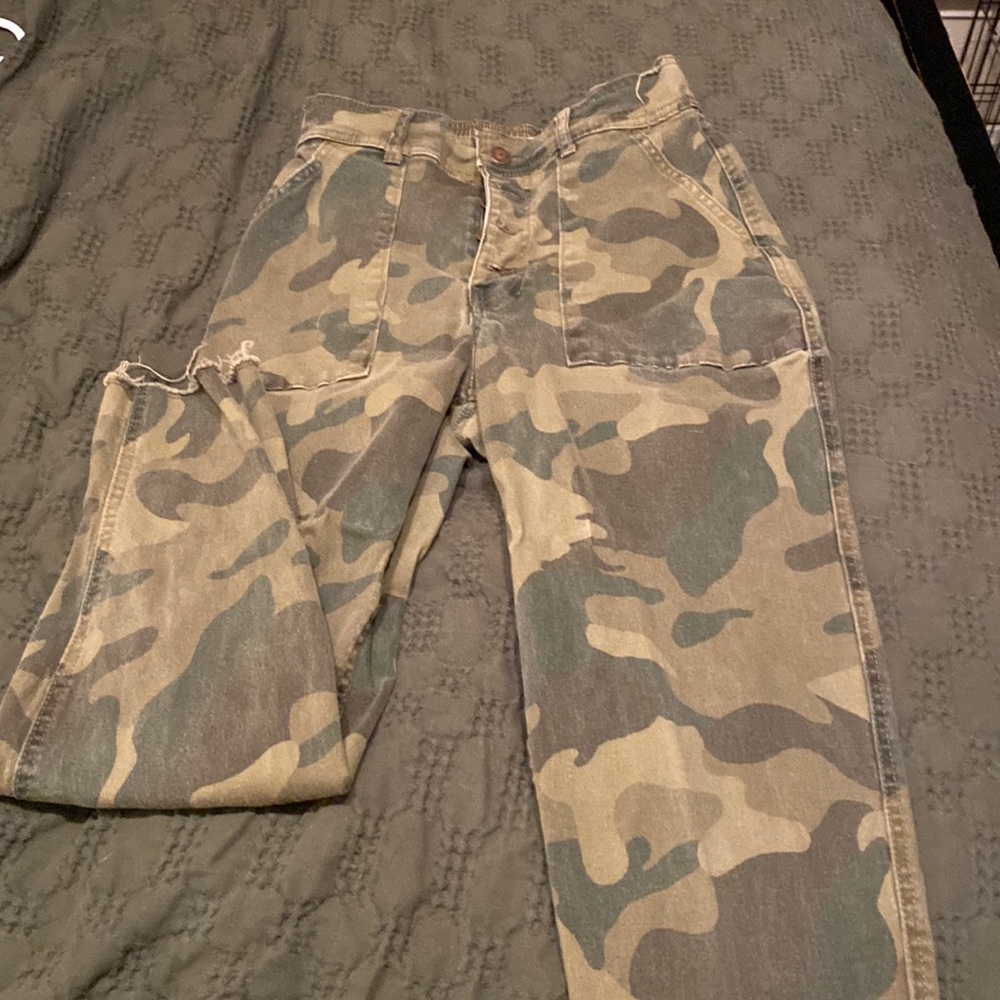 Camo Super Hi Rise Hollister Jeggings